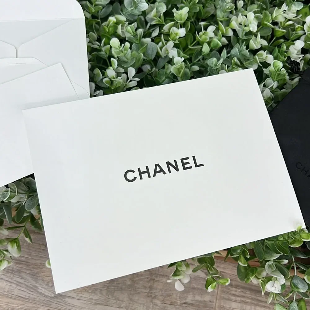 CHANEL Blank Card & Drawstring Pouch Gift Set